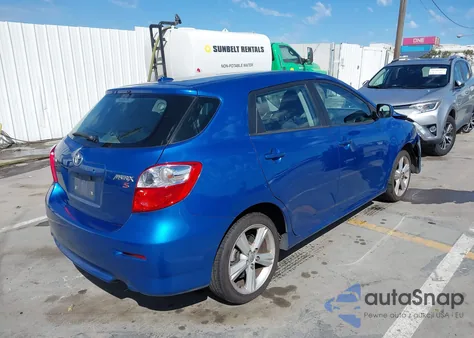 2010 Toyota Matrix S z USA, uszkodzony, nr VIN 2T1KE4EE8AC045149